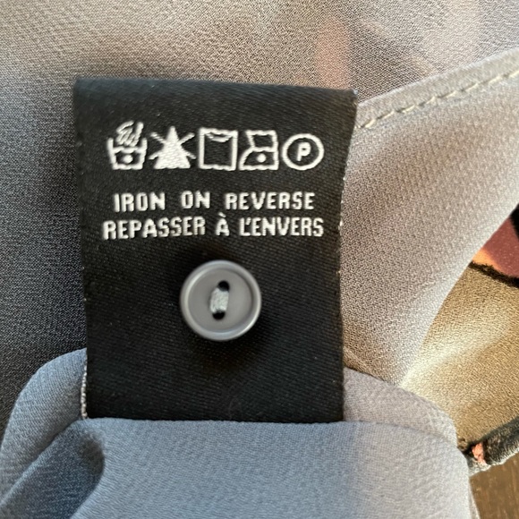 Le Chateau Dressy Grey Tank with Vibrant Flowers - Picture 4 of 6